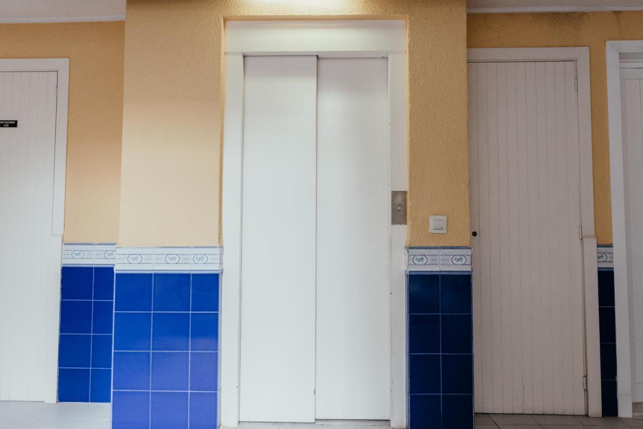Hauzify I Apartament Marina Торедембара Екстериор снимка
